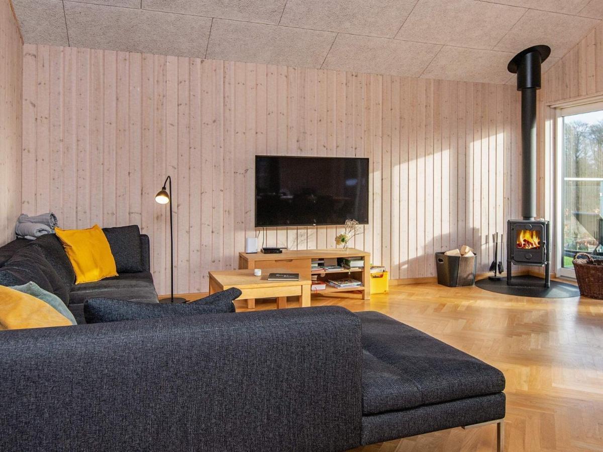 10 Person Holiday Home In Haderslev Exterior photo